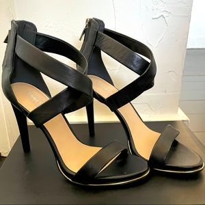 Kenneth Cole Strappy black heel